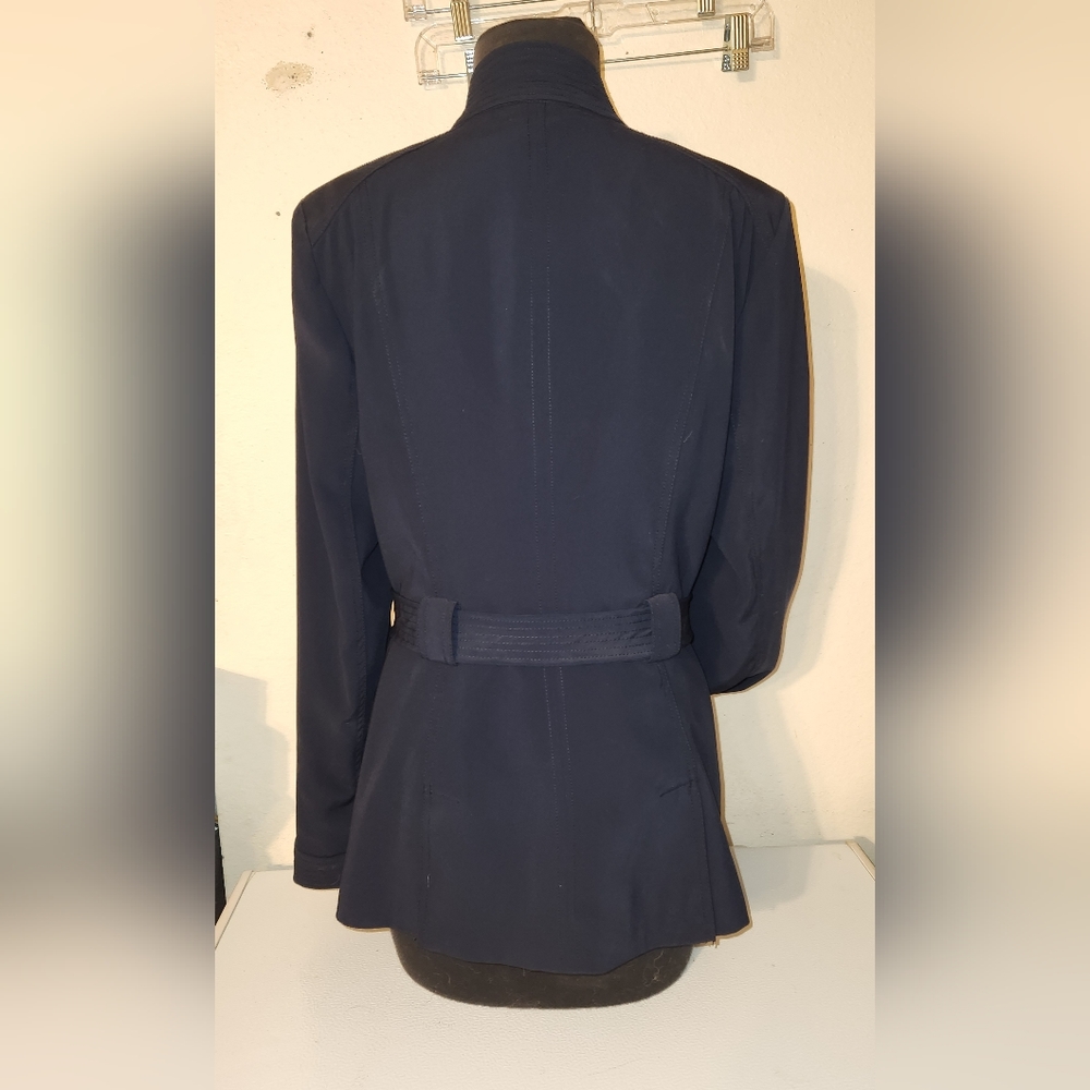 Cache Coat - image 5